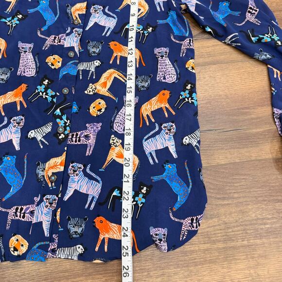 Anthropologie Carolyn Gavin Mariposa Silk Blouse in Blue Jungle Cat Print size 4 - Picture 9 of 10